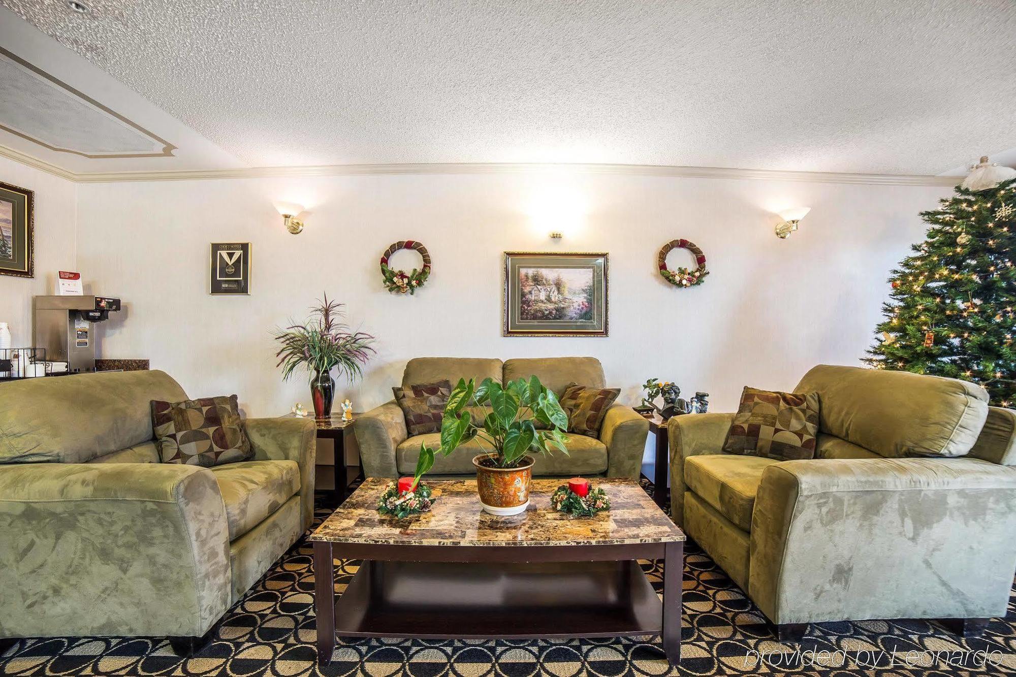 Fairbridge Inn & Suites Sunnyside Bagian luar foto