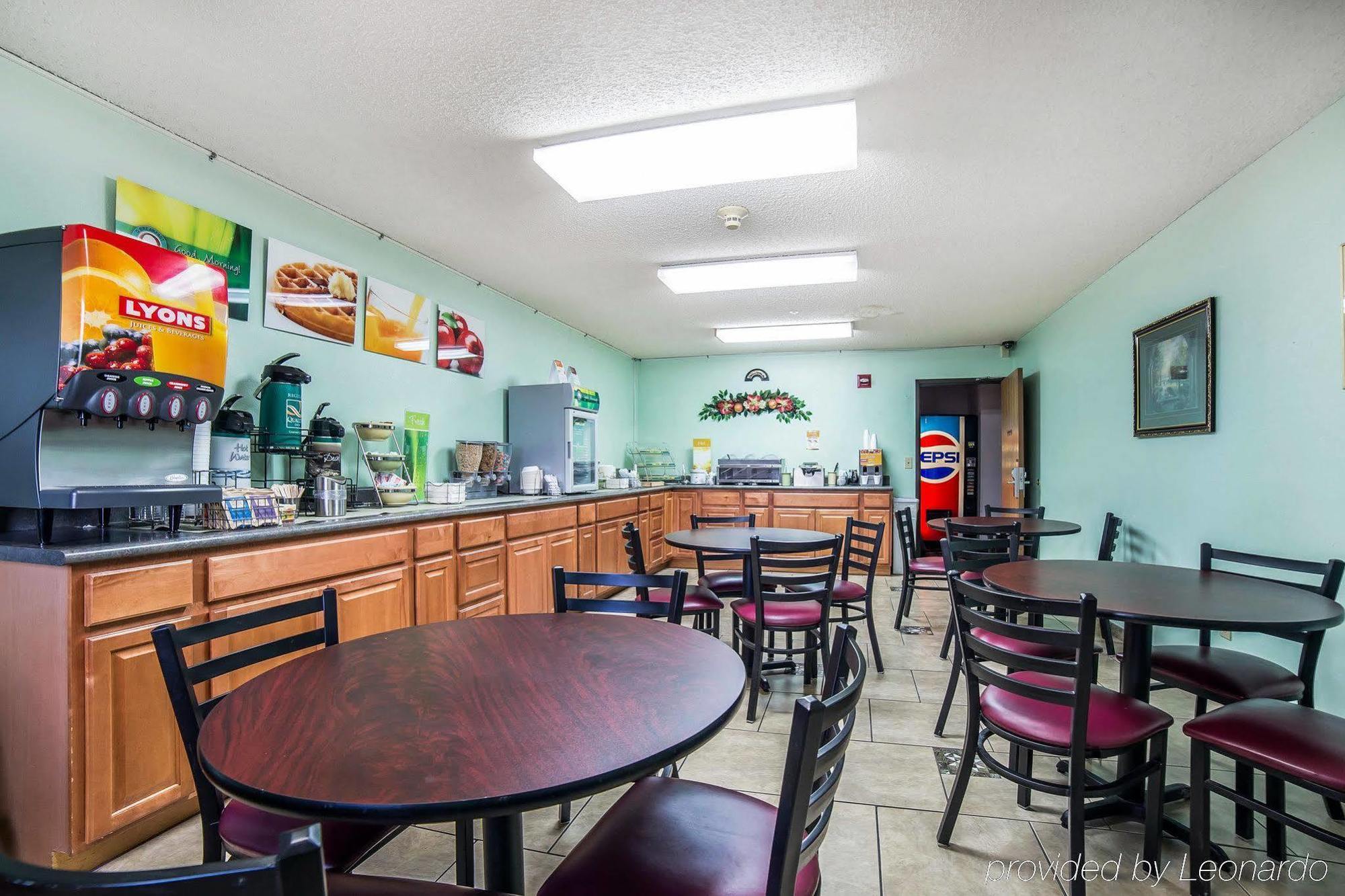 Fairbridge Inn & Suites Sunnyside Bagian luar foto